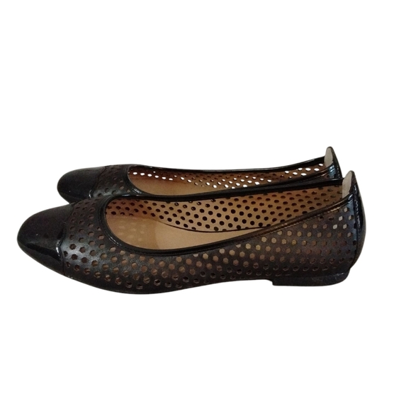 Bettye Muller Janae Black Perforated Leather Flats Women's Slip-On Loafers 8.5 - Picture 5 of 10